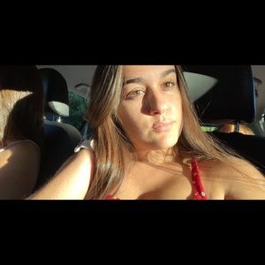 Meet your Posher, Joana